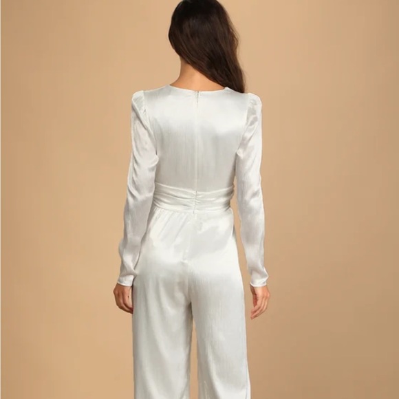 NWT Lulus white satin jumpsuit - Picture 3 of 16